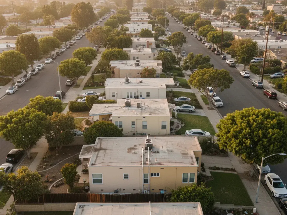 Central San Diego County neighborhood near Scripps Ranch